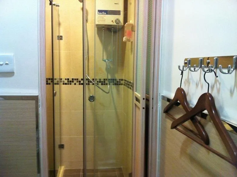 Motel Double Yield Hong Kong