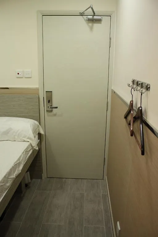 Motel Double Yield Hong Kong